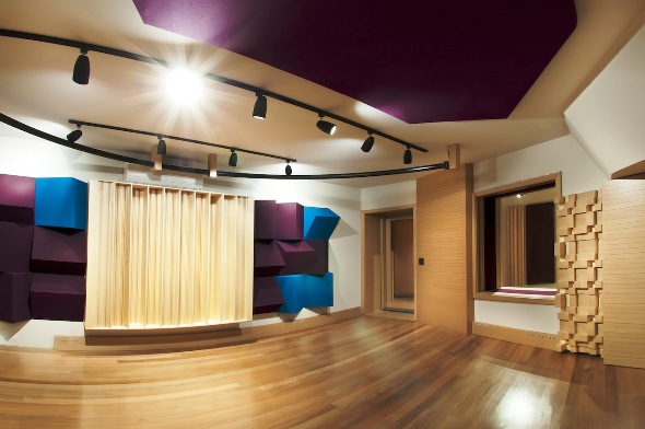 Dissenso-Control Room-A